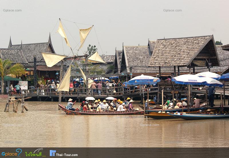 รีวิว  ตลาดน้ำสี่ภาค (Pattaya Floating Market)